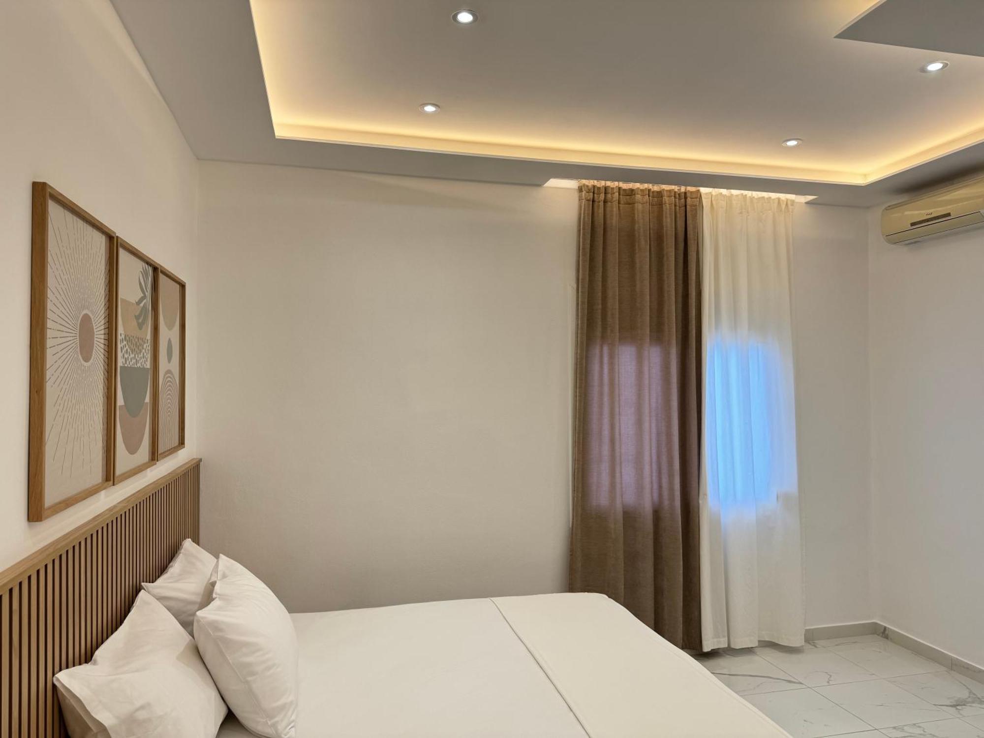 Hotel Potami Seashell Himare Esterno foto